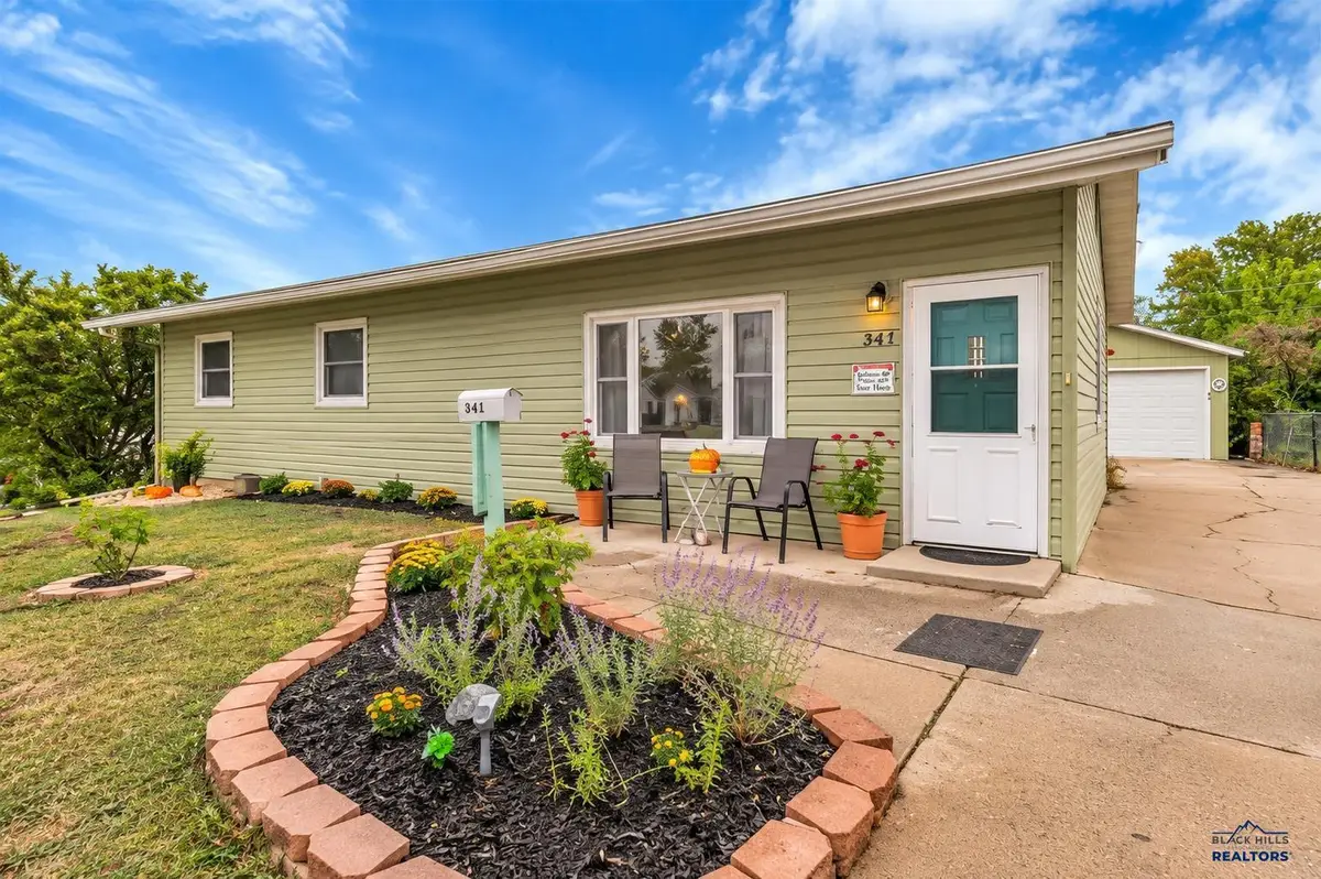 341 E Custer St, Rapid City, SD 57701 - #1