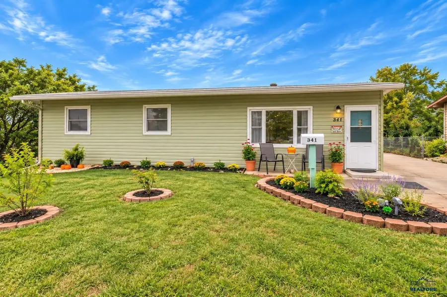 341 E Custer St, Rapid City, SD 57701 - #3