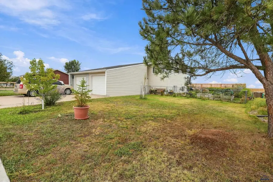 621 Ennen Dr, Rapid City, SD 57703 - #3