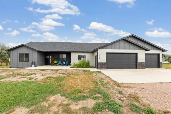 6150 Green Valley Dr, Rapid City, SD 57703