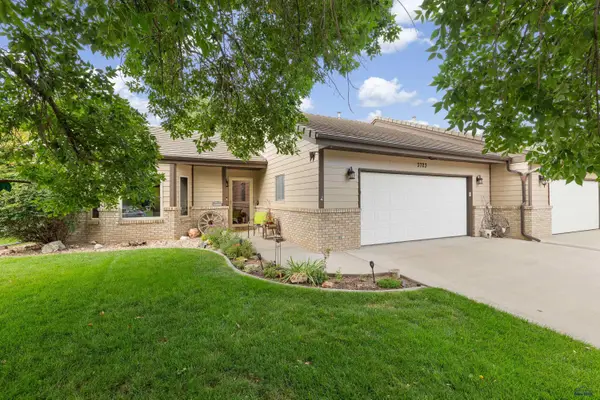 3723 Mulligan Ct, Rapid City, SD 57703