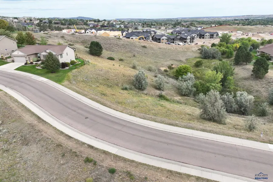 342 Enchanted Pines Dr, Rapid City, SD 57701 - #2