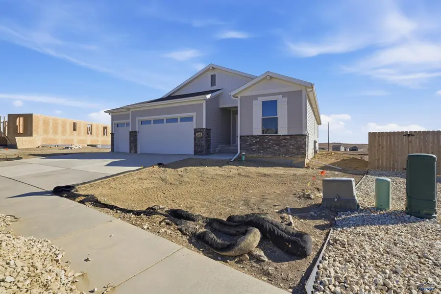 306 Miriam Ct, Rapid City, SD 57701 - #2