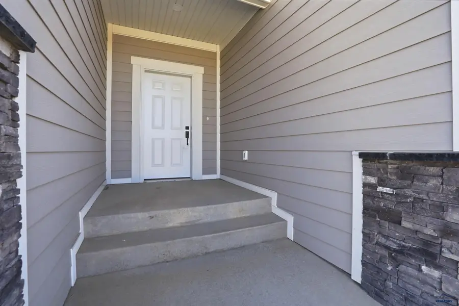306 Miriam Ct, Rapid City, SD 57701 - #3