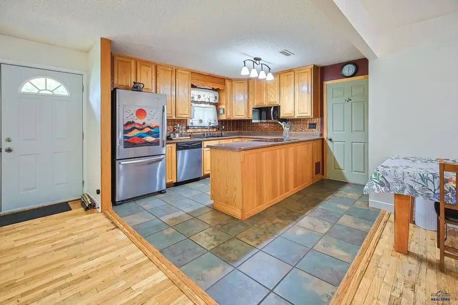 117 St Francis, Rapid City, SD 57701 - #2