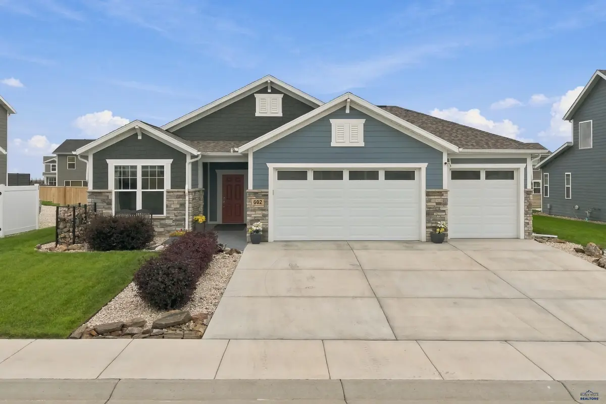 602 Solomon Ct, Rapid City, SD 57703 - #1