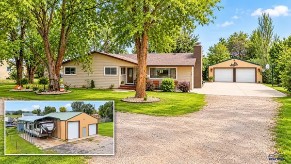 72 Fairgrounds Pl, Hermosa, SD 57744