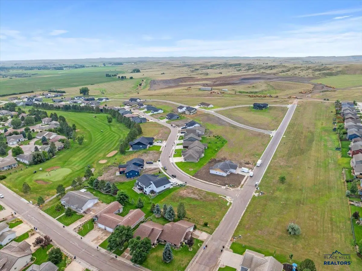 4401 Augusta Dr, Rapid City, SD 57703 - #1