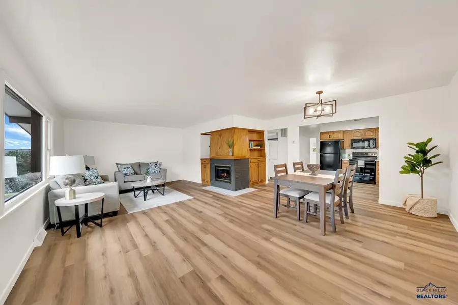 203 E Oakland, Rapid City, SD 57701 - #2