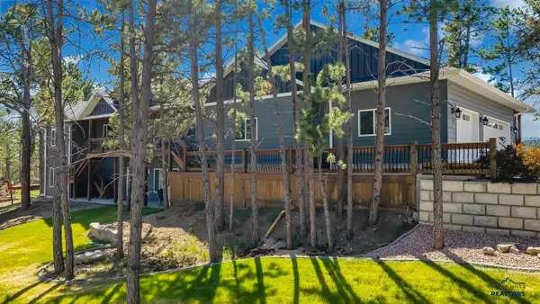 6819 Ridgeview Dr, Black Hawk, SD 57718