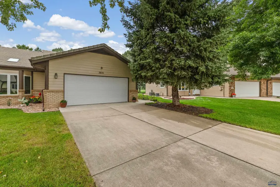 3831 Back Nine Dr, Rapid City, SD 57703 - #2