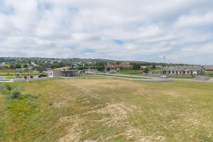 107 Minnesota, Rapid City, SD 57701 - #2