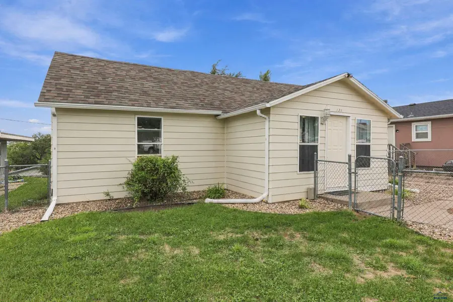 121 E Nowlin, Rapid City, SD 57701 - #2