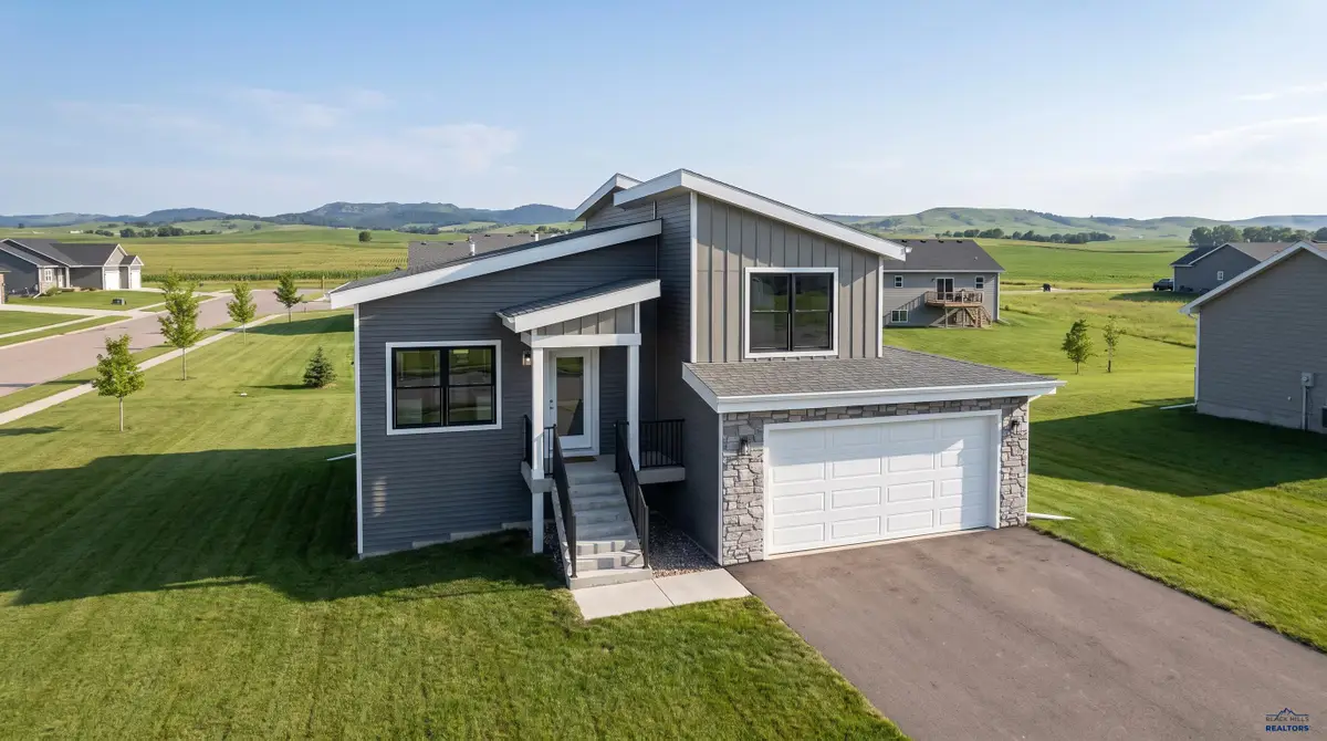 732 N Valley Dr, Rapid City, SD 57703 - #1