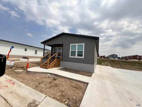 1661.130 E Philadelphia, Rapid City, SD 57701