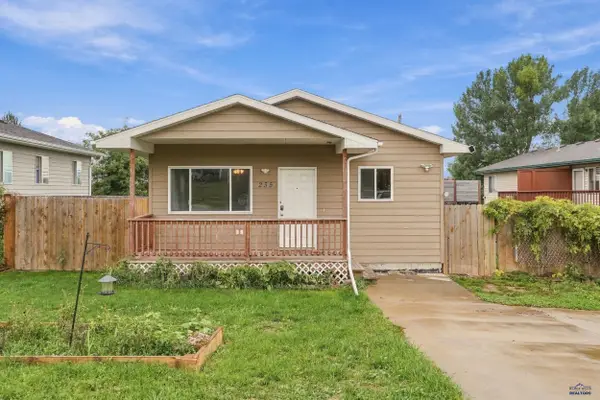 235 Lindbergh Ave, Rapid City, SD 57701