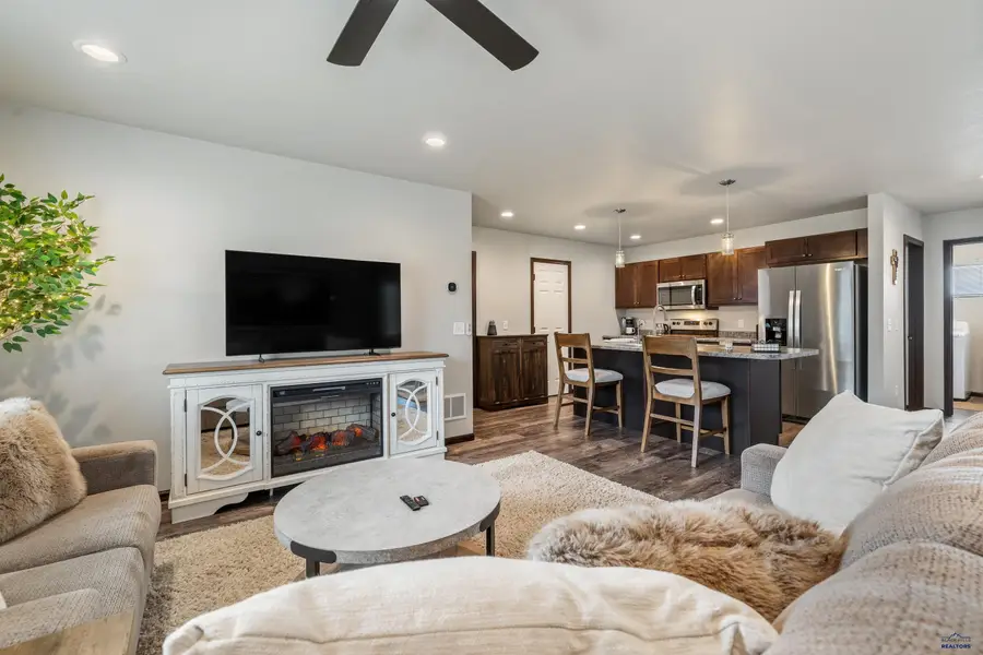 4449 Misty Woods Ln, Rapid City, SD 57701 - #2