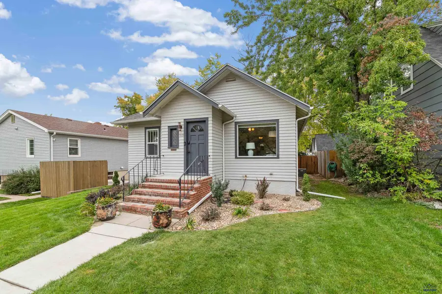 910 West Blvd, Rapid City, SD 57701 - #2