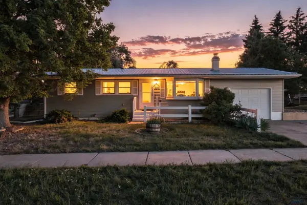 2520 Minnewasta Rd, Rapid City, SD 57702