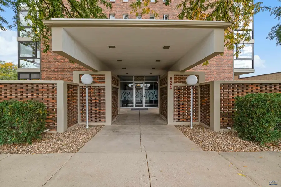 824 Columbus, Rapid City, SD 57701 - #3