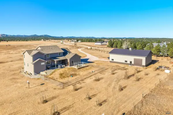23822 Ranch View Ct, Rapid City, SD 57702