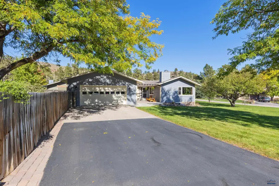 6192 Blake Rd, Rapid City, SD 57702 - #3