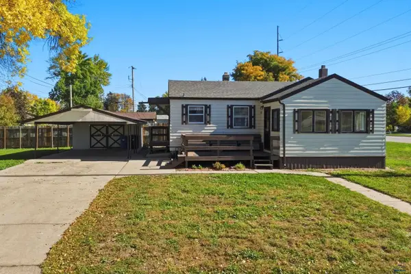 2136 6th Ave, Rapid City, SD 57702