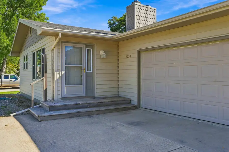 2733 Eden Ln, Rapid City, SD 57703 - #2
