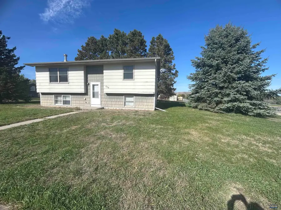 504 Seahawk Dr, Rapid City, SD 57701 - #2
