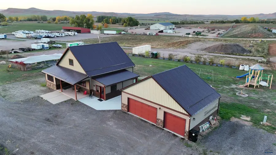 10208 Reebe Ranch St, Spearfish, SD 57783 - #2