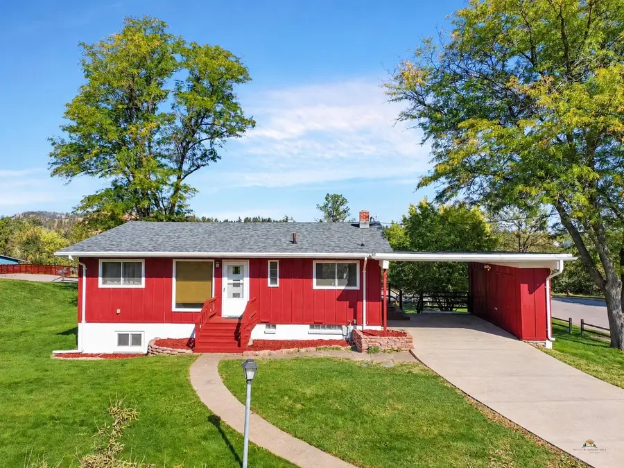 2001 Wilson Ave, Hot Springs, SD 57747 - #3