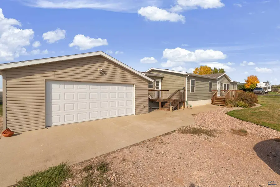 23027 Palamino Ln, Rapid City, SD 57703 - #2