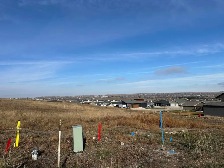 2922 Rombauer Dr, Rapid City, SD 57703 - #2