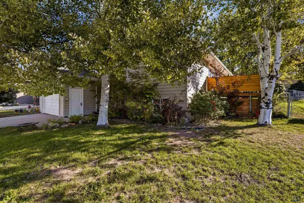 1074 Pennington, Rapid City, SD 57703
