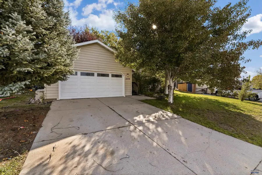 1074 Pennington, Rapid City, SD 57703 - #2