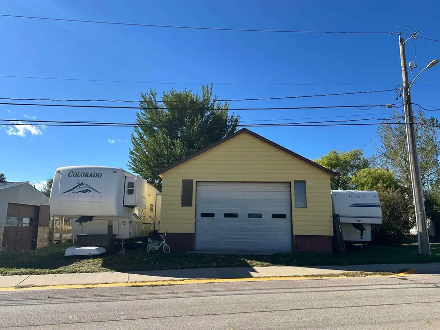 742 7th St, Sturgis, SD 57785 - #2
