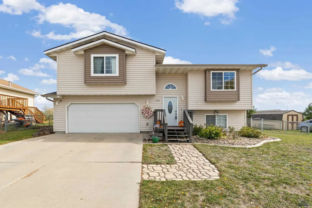 4416 Milehigh Ave, Rapid City, SD 57701 - #1