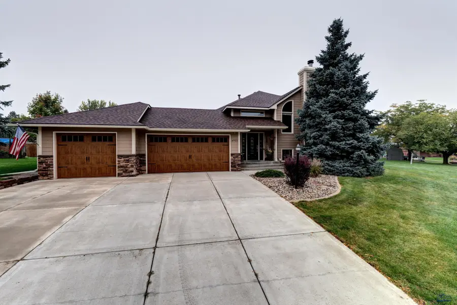 4922 Raven Cir, Rapid City, SD 57702 - #2