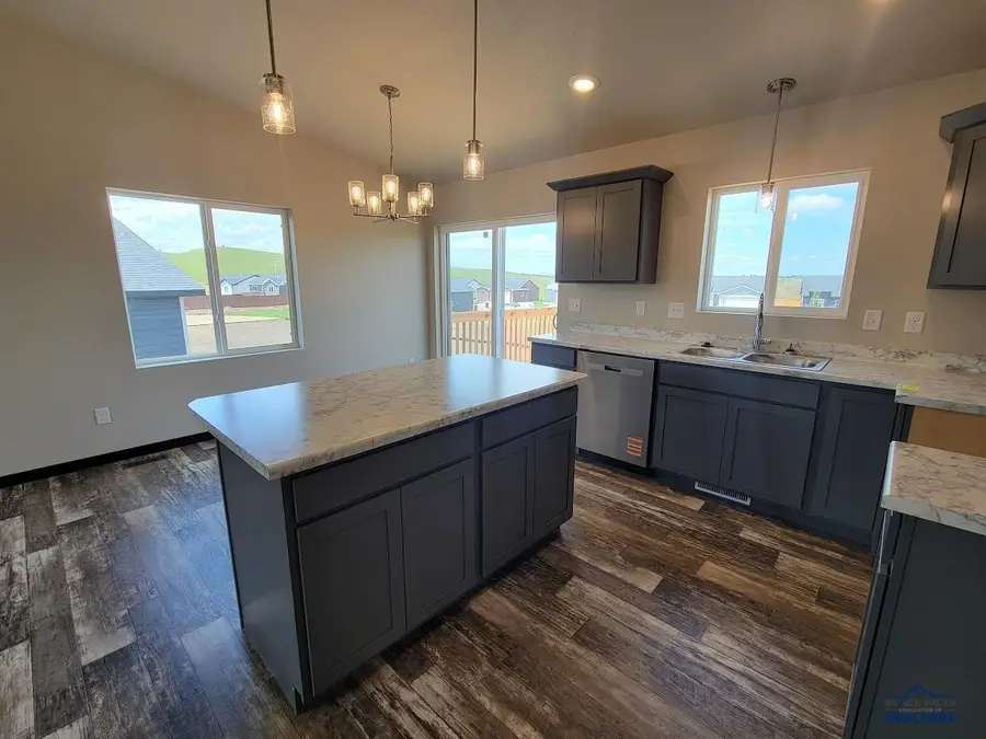 5617 Coal Bank Dr, Rapid City, SD 57701 - #3
