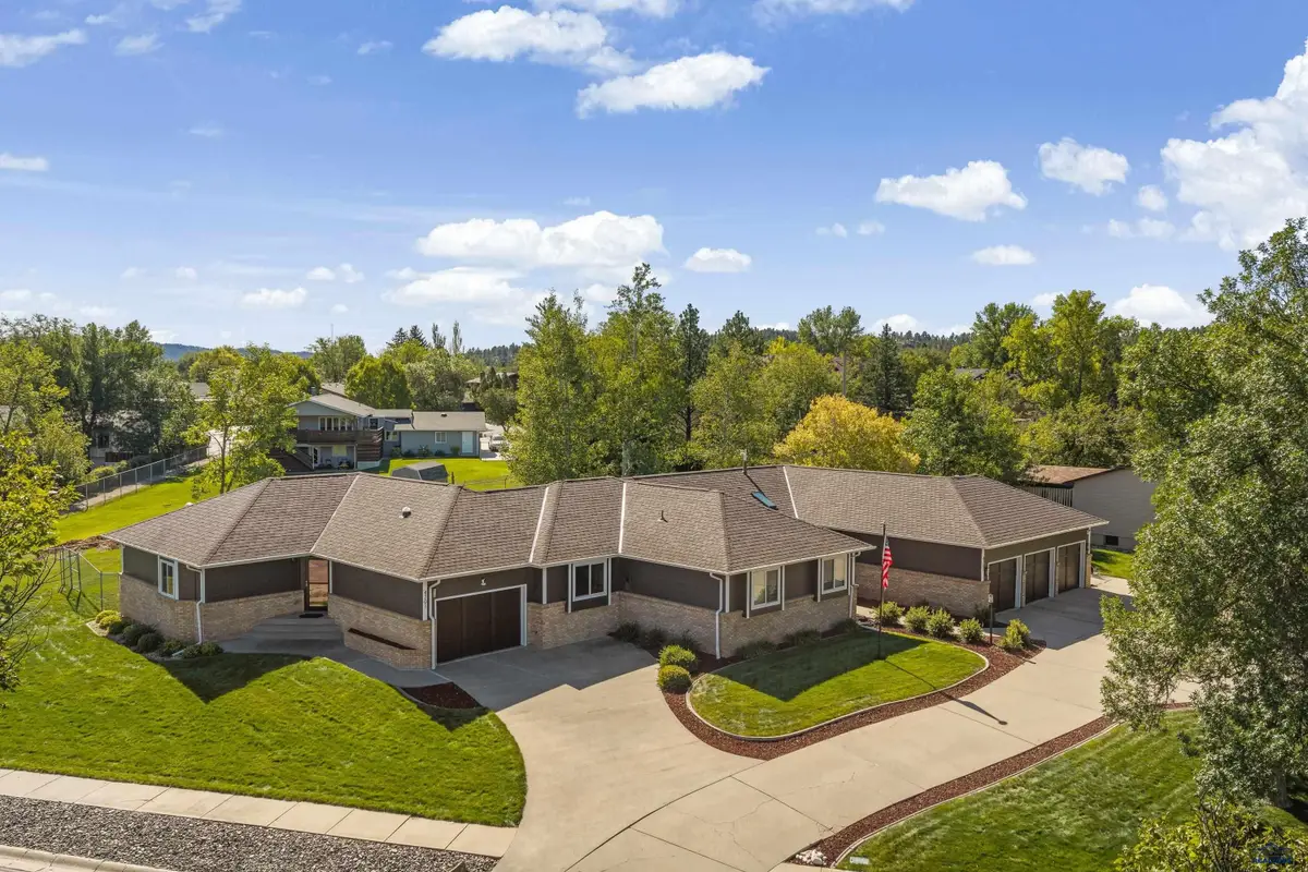 4701 Edgewood Dr, Rapid City, SD 57702 - #1