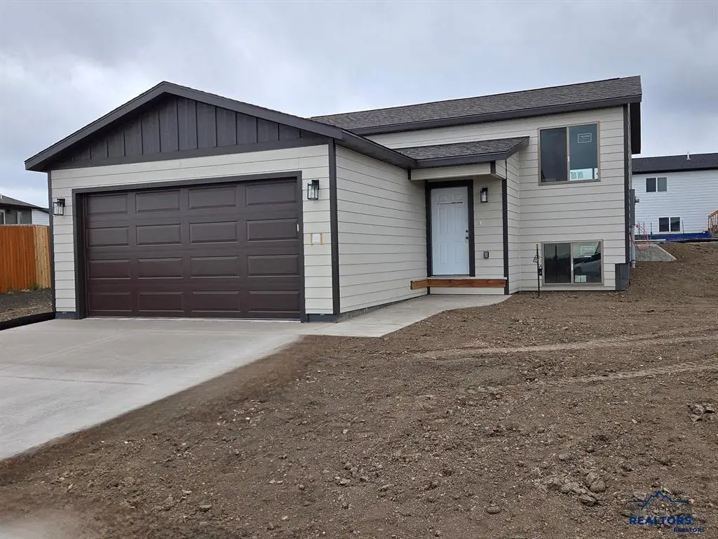 5625 Coal Bank Dr, Rapid City, SD 57701 - #1