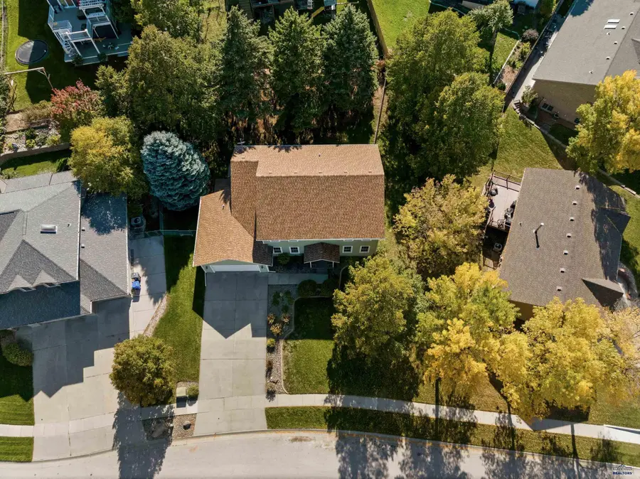 2325 Cambridge Pl, Rapid City, SD 57702 - #3