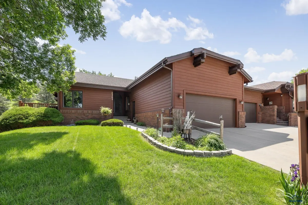2469 Broadmoor Ct, Rapid City, SD 57702 - #1
