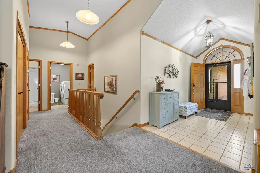 2469 Broadmoor Ct, Rapid City, SD 57702 - #2