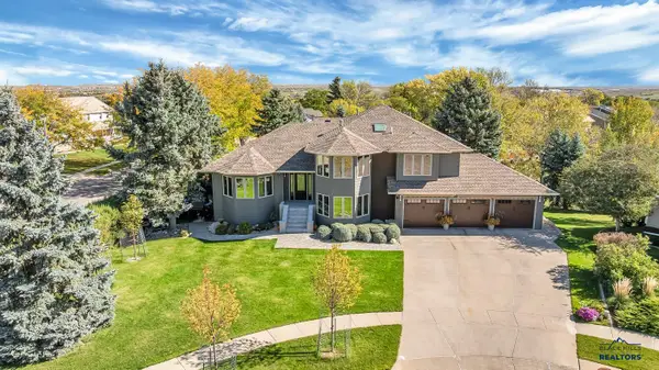 609 Alta Vista Ct, Rapid City, SD 57701