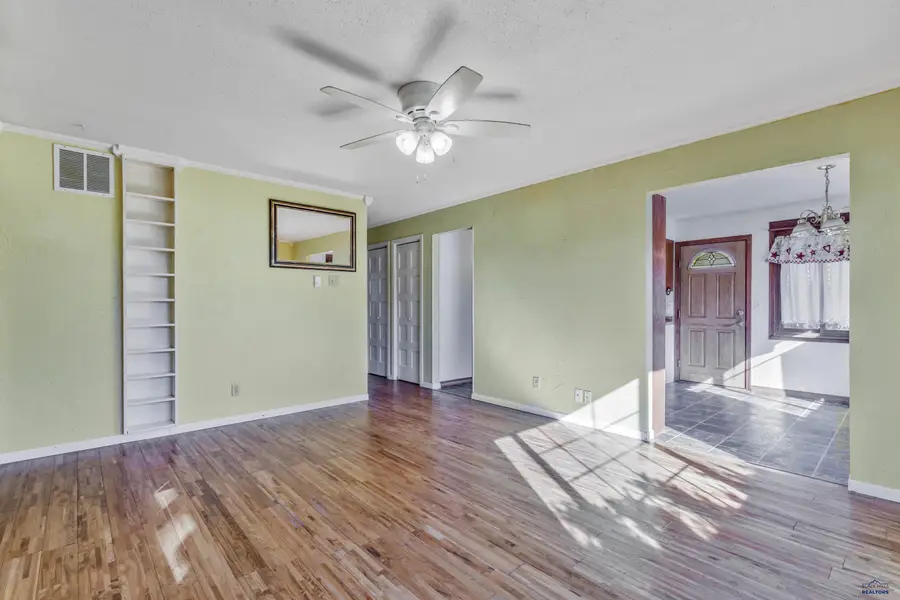 106 E Madison, Rapid City, SD 57701 - #3