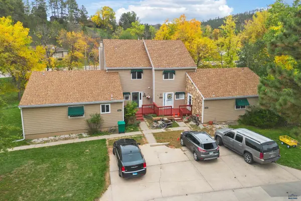 3320 Idlewild Ct, Rapid City, SD 57702
