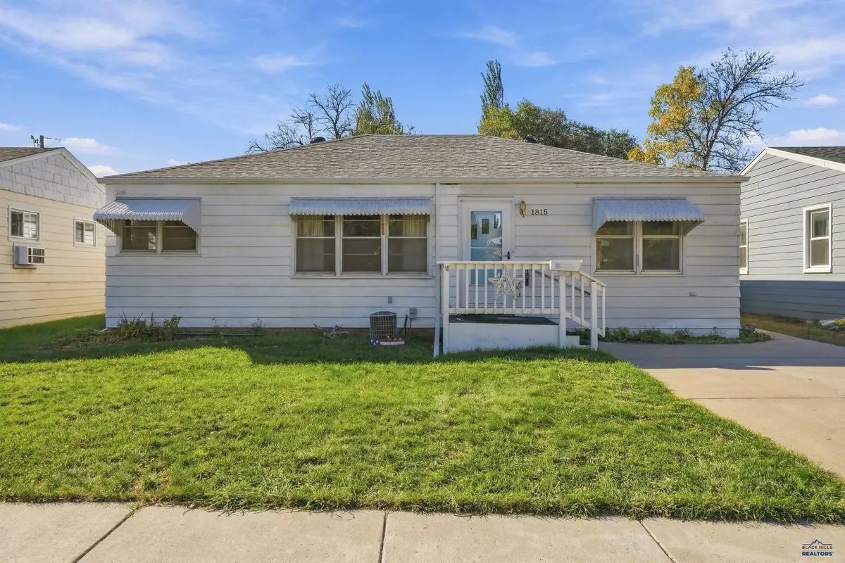 1815 Evergreen Dr, Rapid City, SD 57702 - #1