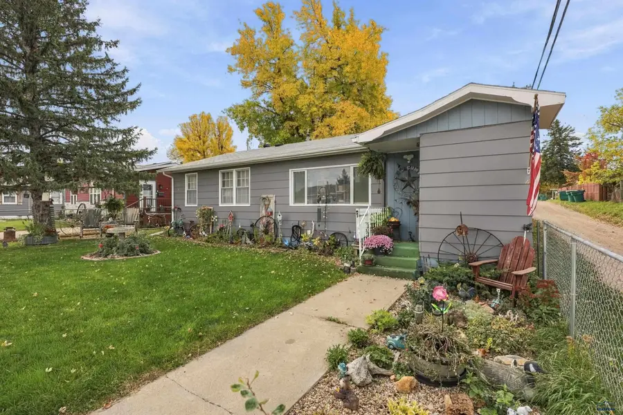 720 Douglas, Sturgis, SD 57785-270 - #2