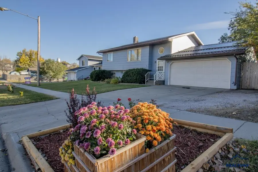 1506 Plateau Ln, Rapid City, SD 57703 - #3